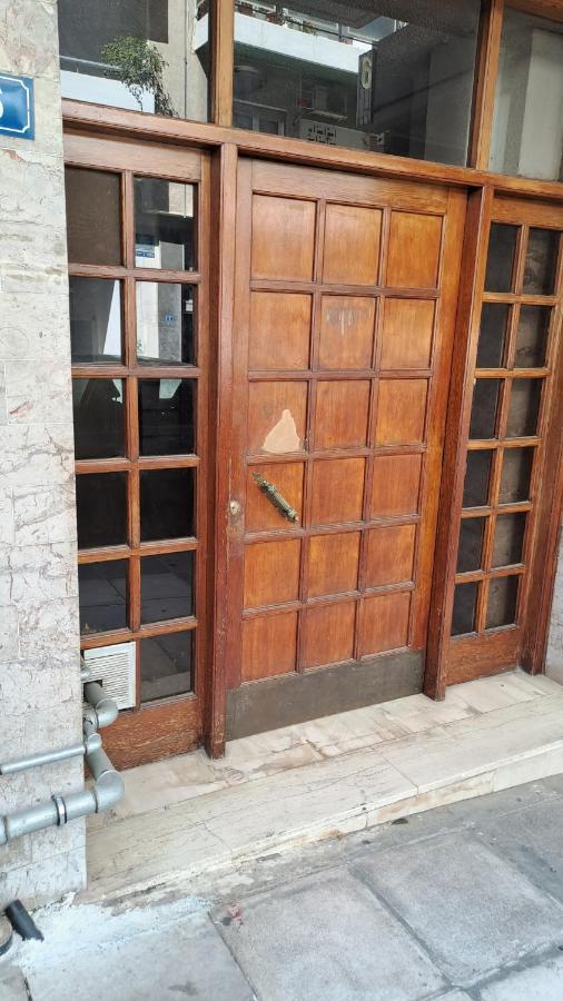 Sq Varnava Appartment Athén Kültér fotó
