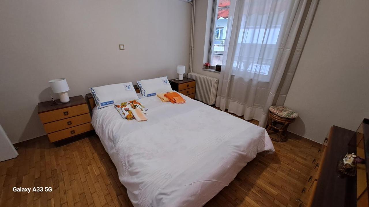 Sq Varnava Appartment Athén Kültér fotó