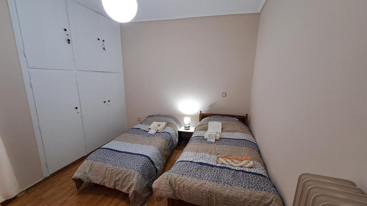 Sq Varnava Appartment Athén Kültér fotó