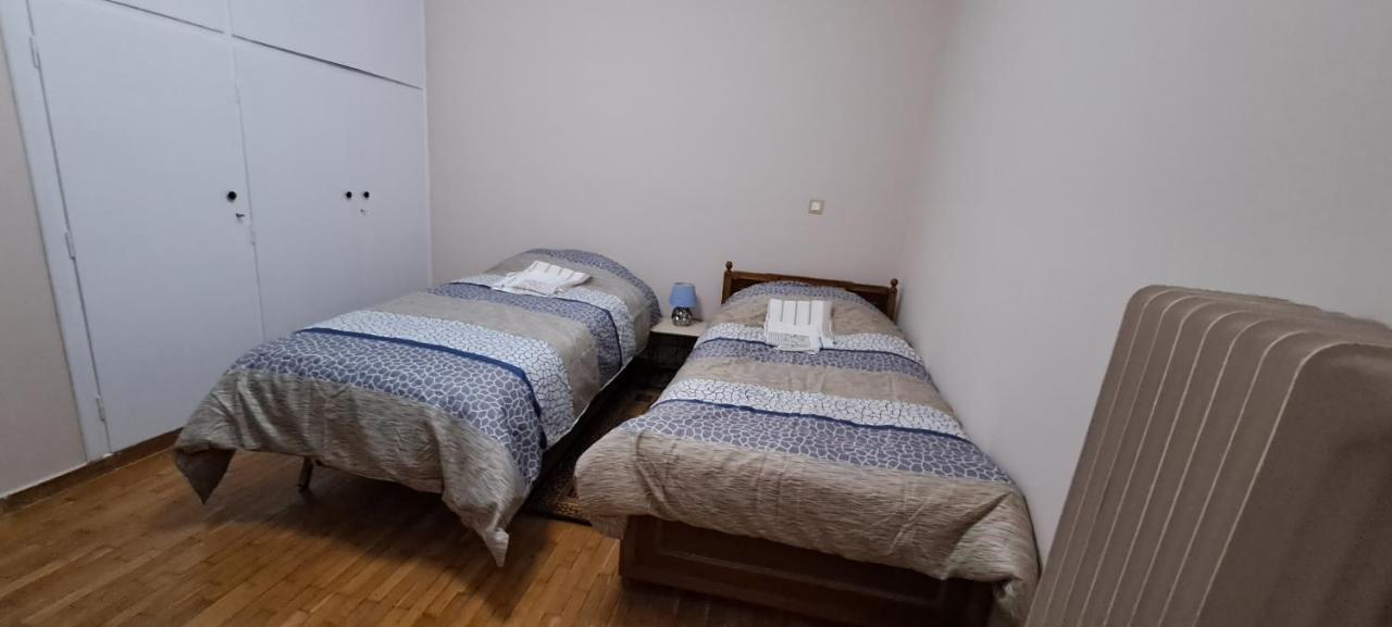 Sq Varnava Appartment Athén Kültér fotó