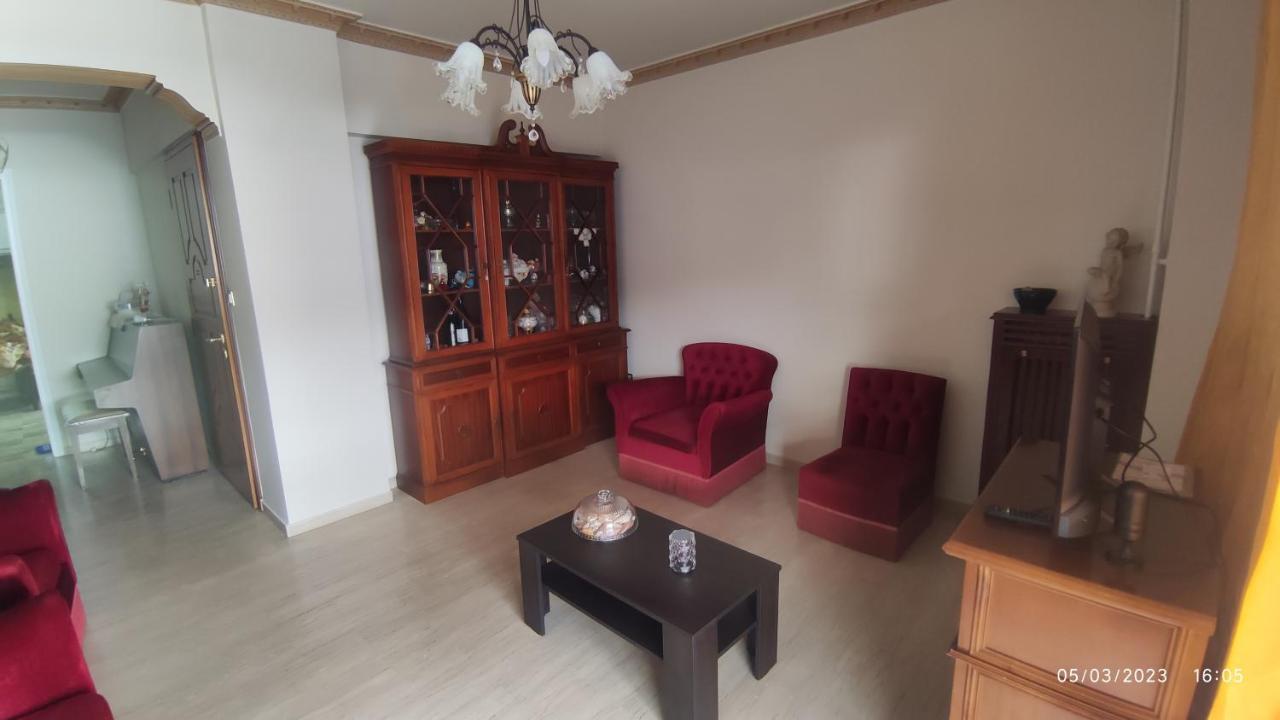 Sq Varnava Appartment Athén Kültér fotó