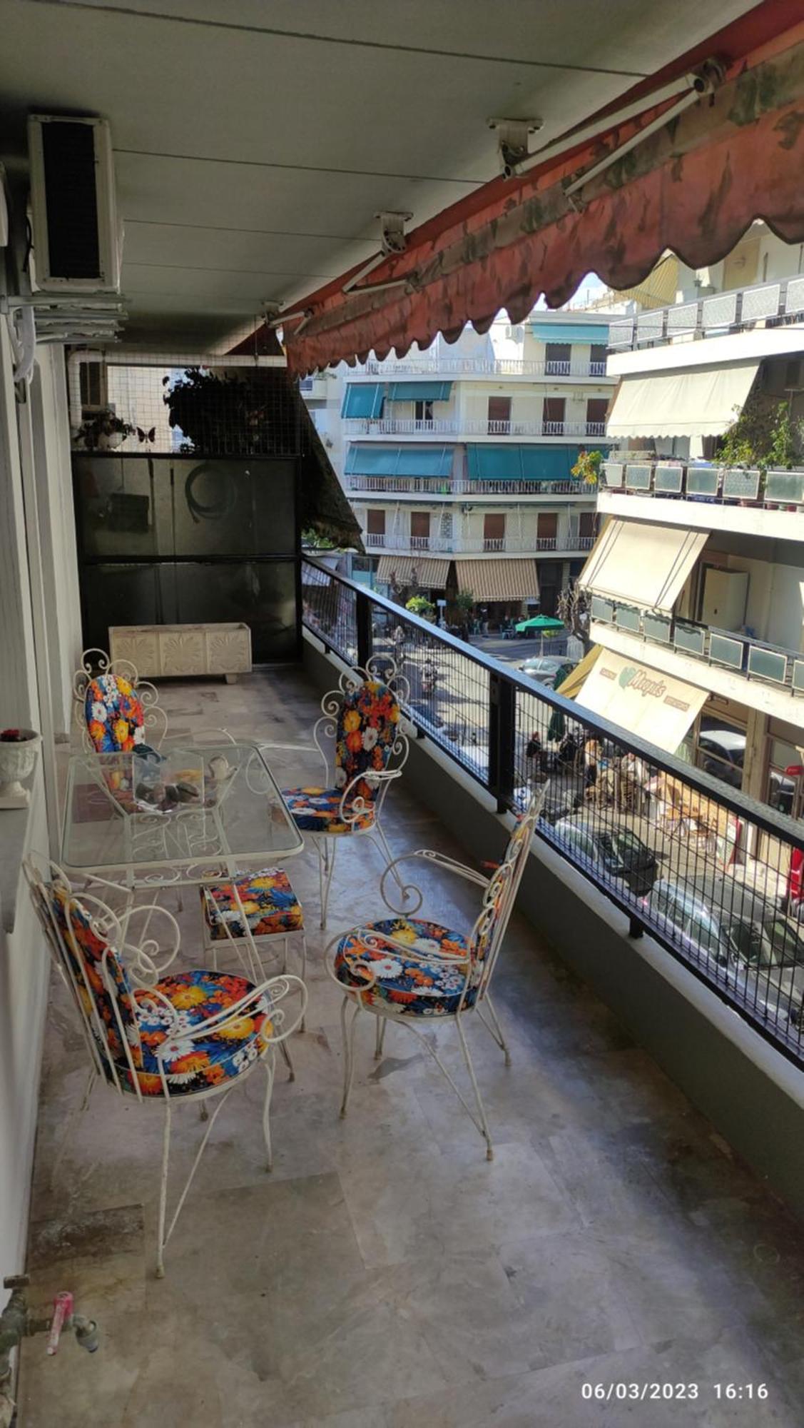 Sq Varnava Appartment Athén Kültér fotó